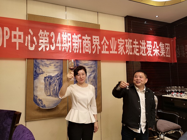 8ae6611f5b3d3120529698c9c50ba18.jpg 8ae6611f5b3d3120529698c9c50ba18.jpg