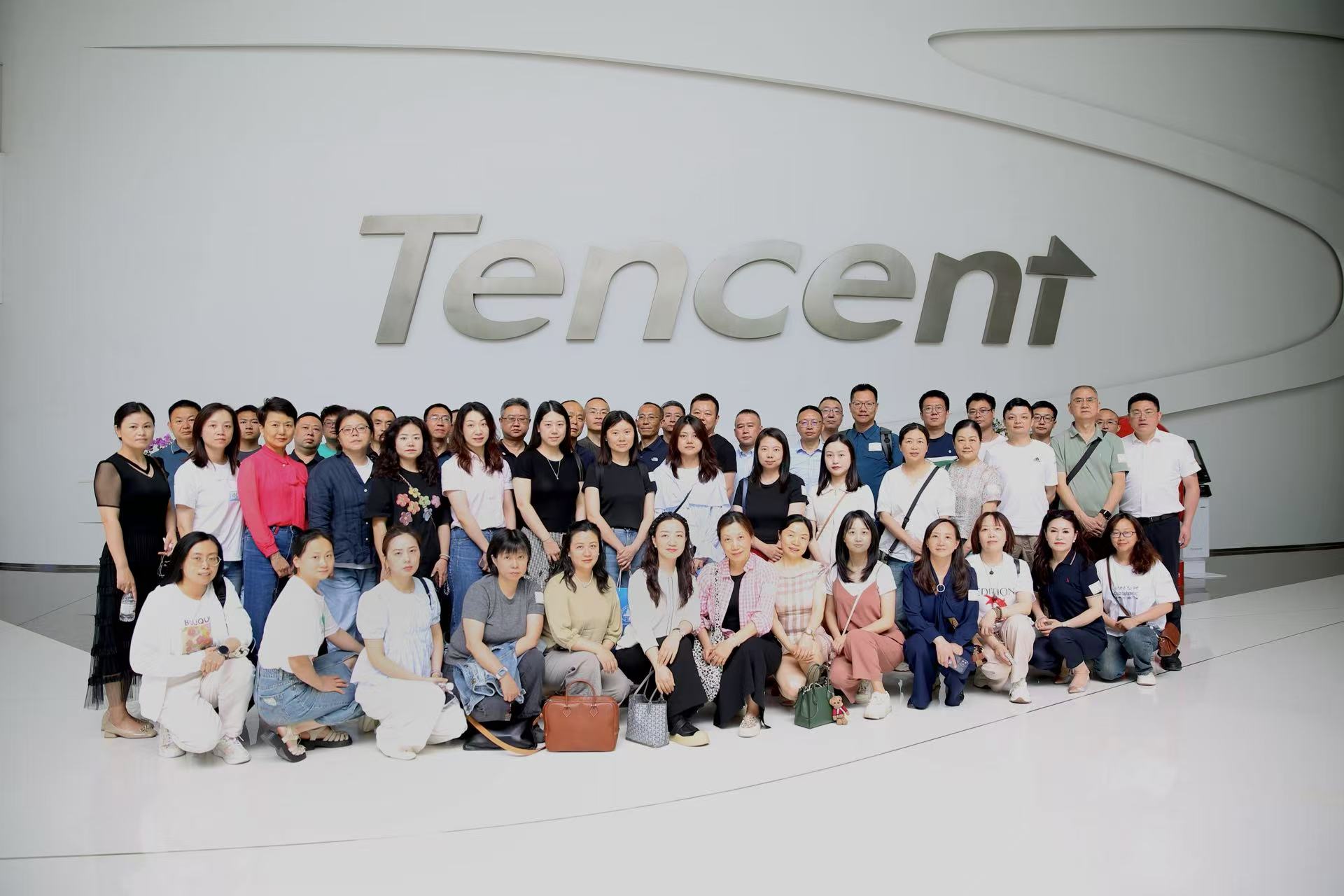 四川大学商学院2025年全省邮政人力资源综合能力提升培训班顺利开班